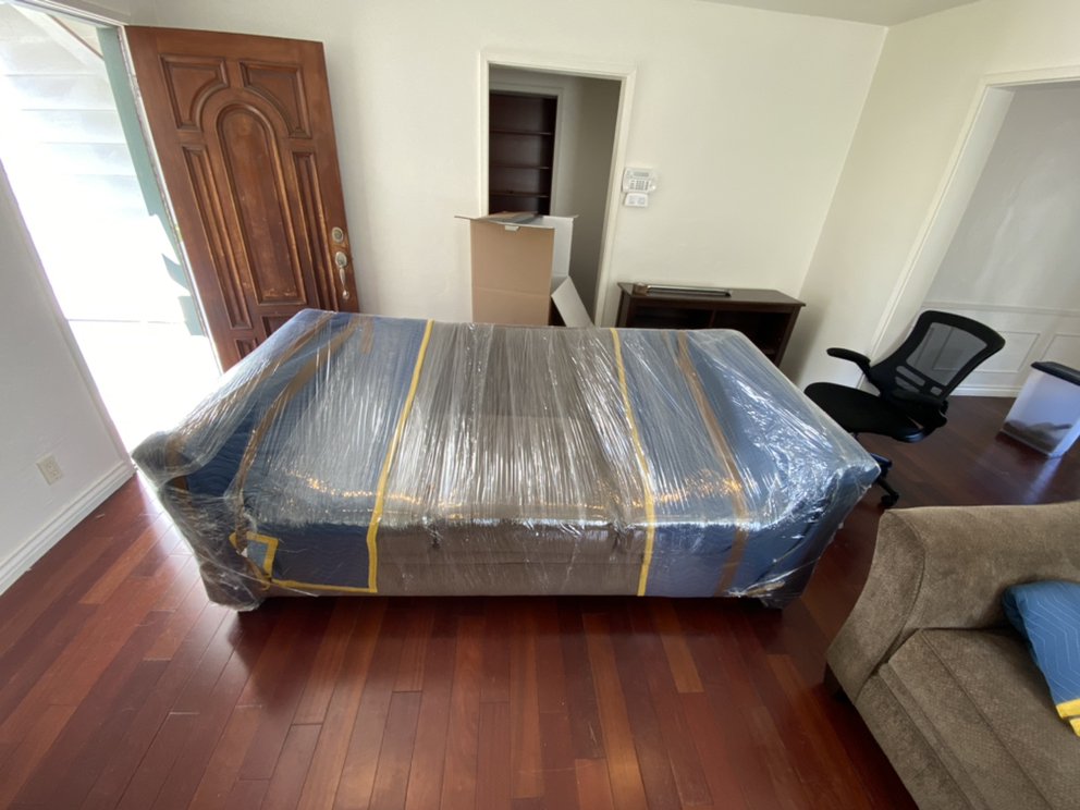 Furniture Movers Carlsbad